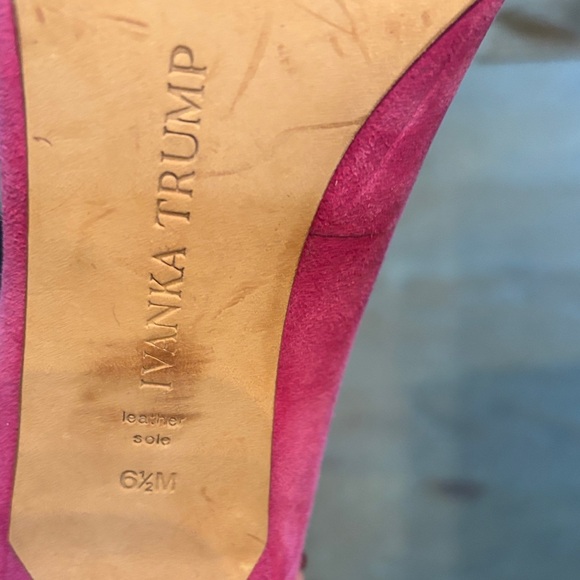 Ivanka Trump Fuchsia Suede Heels - Picture 6 of 7
